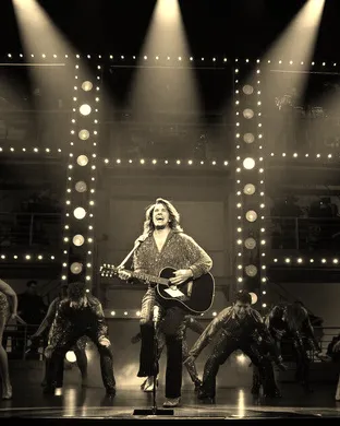 A Beautiful Noise - The Neil Diamond Musical Rochester