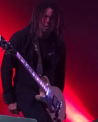 Seether Darien Center